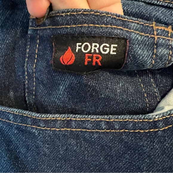 SOLD   Men's Forge FR Flame Resistant Work Jeans Dark Wash Bootcut Size 38X30 - Picture 4 of 7
